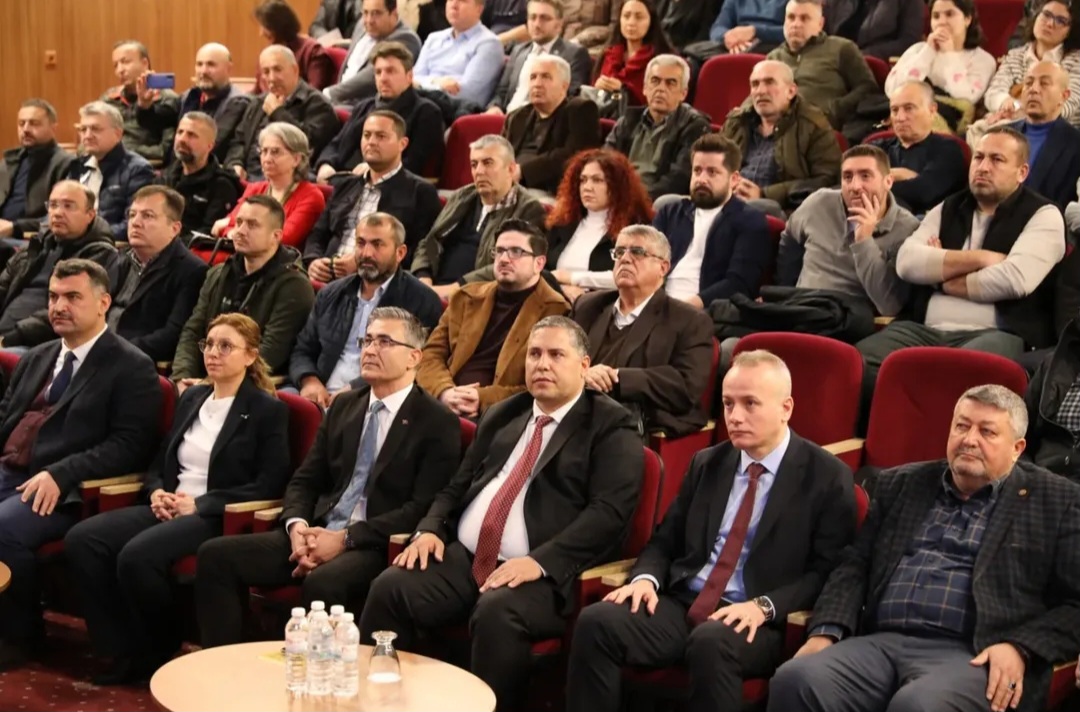 Manisa'da Zeytinyağı Sektörü Değerlendirme Toplantısı Gerçekleşti