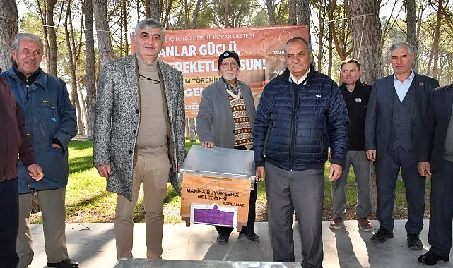 2 Bin Arı Kovanı Üreticiyle Buluştu 2 Bin Arı Kovanı Üreticiyle Buluştu