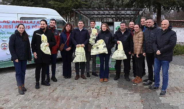 Tütün Tarımında Sürdürülebilirlik EİB ile Hızlandı: 1.5 Ton Atık Doğaya Karışmadan Bertaraf Edildi Tütün Tarımında Sürdürülebilirlik EİB ile Hızlandı: 1.5 Ton Atık Doğaya Karışmadan Bertaraf Edildi